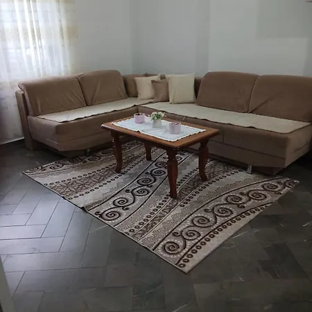 Apartament Aila